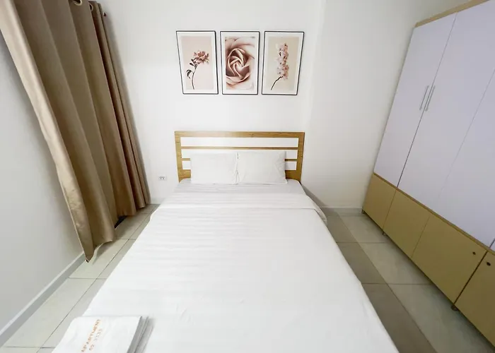Luxury * Hạ Long